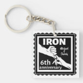 6 ^ e trouwdag traditioneel cadeauijzer sleutelhanger (Voorkant)