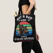 6 Gewoon een jongen die van German Shepherd  houdt Tote Bag (Dichtbij)