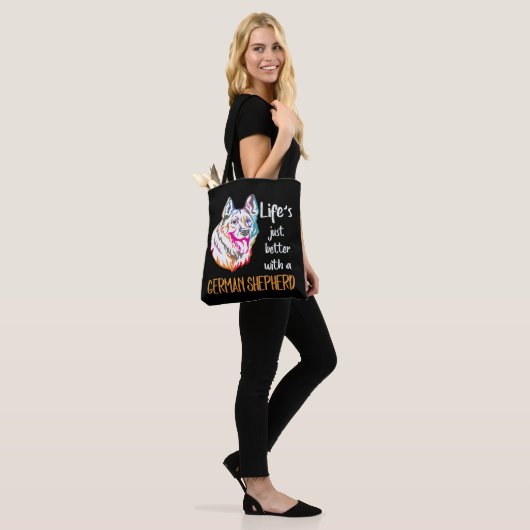 6 Het leven is gewoon beter met een Duitse herder Tote Bag (Op model)