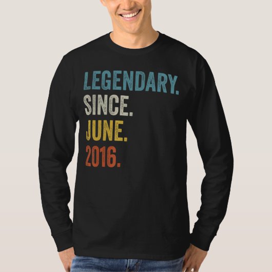 6 jaar oude legendary sinds juni 2016 6e verjaarda t-shirt (Voorkant)