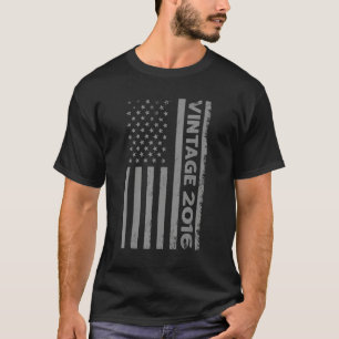 6 jaar oude Vintage 2016 Amerikaanse vlag 6th Birt T-shirt