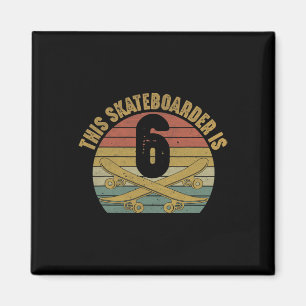 6-jarige skateboarder skateboarden 6e verjaardag S Magneet