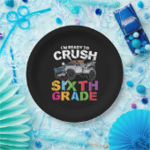 6e graad leraar breekt naar zesde klas papieren bordje (Feest)