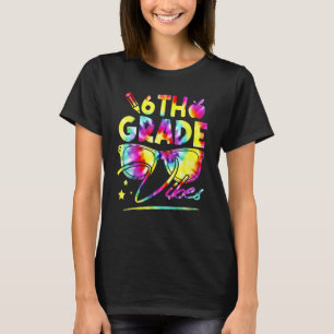 6e klas sfeer retro terug naar school regenboog ti t-shirt