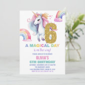 6e Rainbow Unicorn Verjaardag Uitnodigingen Glitte (Staand voorkant)