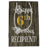 6e verjaardag: Faux Gold look & Faux Wood Pattern Medium Cadeauzakje (Voorkant)