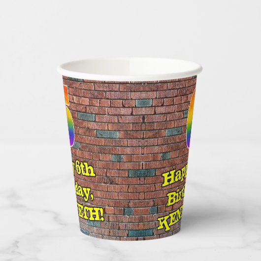 6e verjaardag: Fun Graffiti-geïnspireerde regenboo Papieren Bekers (Links)