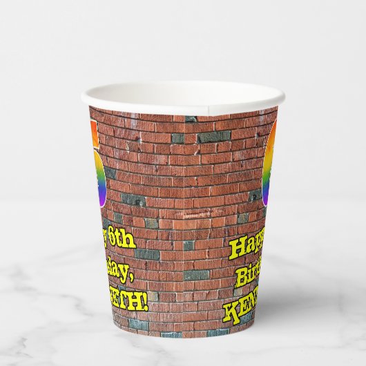 6e verjaardag: Fun Graffiti-geïnspireerde regenboo Papieren Bekers (Rechts)