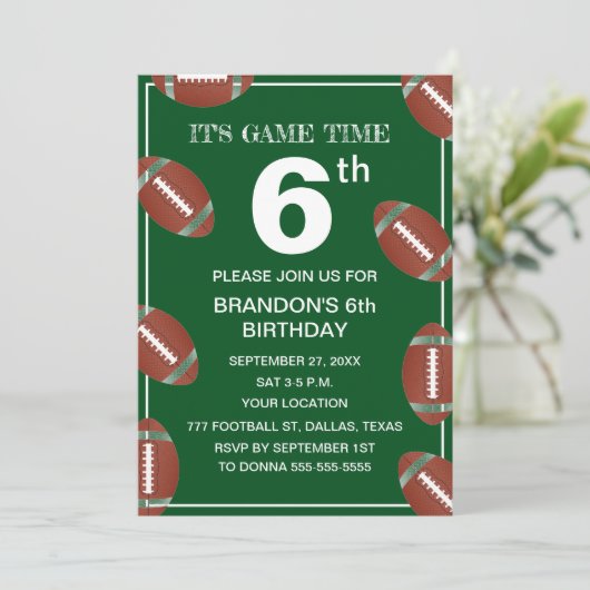 6e Verjaardagsfeest Football Groene Sport Kinder J Kaart (Staand voorkant)