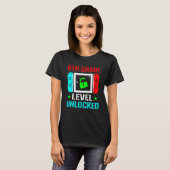 6th Grade Level Unlocked Back To School Gamer Boy T-shirt (Voorkant volledig)