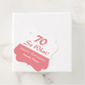 70 dus wat Funny Gezegde Script Roze 70th Birthday Bedankjes Labels (In situ)