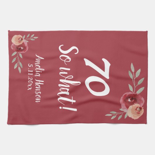 70 Dus wat Roos van de Rode Waterverf 70e verjaard Theedoek (Horizontaal)