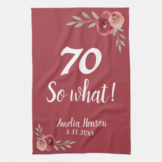 70 Dus wat Roos van de Rode Waterverf 70e verjaard Theedoek (Verticaal)