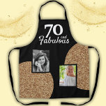 70 en Fabulous Gold Glitter 2 Foto 70e verjaardag Schort<br><div class="desc">70 en Fabulous Gold Glitter 2 Foto 70th Birthday Schort. Voeg uw foto's toe - u kunt een oude en nieuwe foto gebruiken.</div>