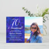 70 en Sensational Royal Blue Photo Birthday Party Kaart (Staand voorkant)
