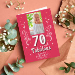 70 & Fabulous Foliage Magent 70th Birthday Foto Kaart<br><div class="desc">70 en Fabulous Foliage Magenta 70th Birthday Photo Card. 70 en fabelachtige tekst in trendy wit manuscript met een naam en witte blad op een levendige magenta achtergrond. Pas het aan met je foto,  jouw naam en leeftijd. Voeg jouw tekst in de kaart toe of verwijder deze.</div>