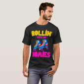 70-kostuum en Retro Roller Disco Outfit voor Rol T-shirt (Voorkant volledig)