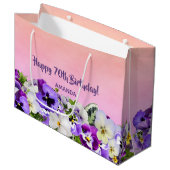 70e Birthday - monogram roze paarse bloemkolen Groot Cadeauzakje (Voorkant Gekanteld)