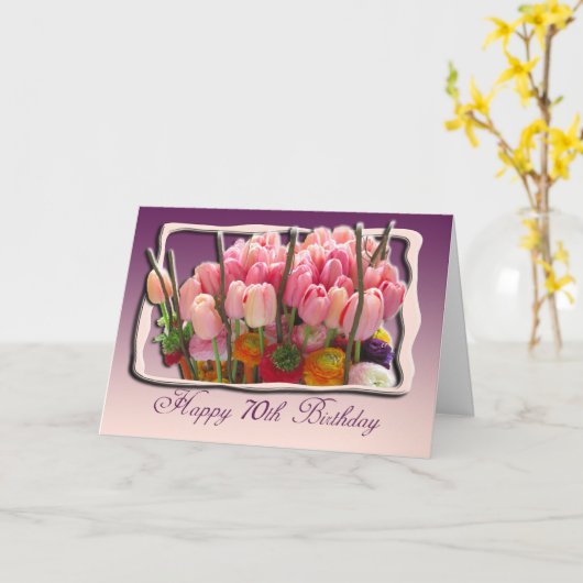 70e Happy Birthday Kaart - Roze tulpen (Gele Bloem)