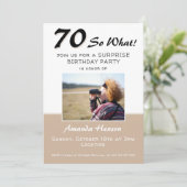 70e Surprise Birthday Party Photo Invitation (Staand voorkant)