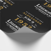 70e verjaardag 1952 Black Gold Add Name Legendary Cadeaupapier (Hoek)