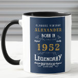 70e verjaardag 1952 Naam  blauw goud toevoegen Mok<br><div class="desc">Een gepersonaliseerd klassiek ontwerp van de mok voor die verjaardagsviering. Voeg de naam toe aan dit retro stijlblauw, wit en gouddesign voor een aangepast verjaardagscadeau. Bewerk eenvoudig de naam en het jaar met de sjabloon die u hebt opgegeven. Een geweldig aangepast verjaardagscadeau. Meer geschenken en partijbenodigdheden voor die partijviering beschikbaar...</div>