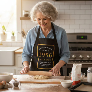 70e verjaardag 1954 Naam Elegant Zwart Goud Chic Schort