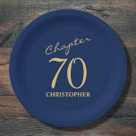 70e verjaardag blauw goud papieren bordje<br><div class="desc">Voeg een vleugje sprankeling toe aan de 70ste verjaardagsviering van uw geliefde met deze prachtige Blue Gold papieren borden. Perfect voor die finishing touch aan een feestje.</div>