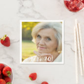 70e verjaardag foto hallo 70 vrouw servet (Insitu)