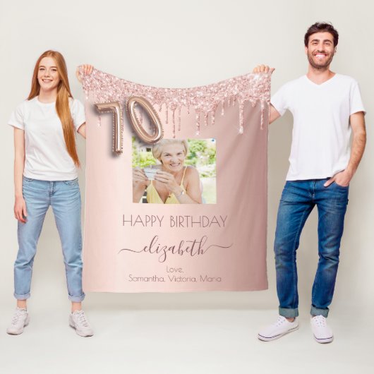70e verjaardag foto roos goud glitter roze vriende fleece deken (In situ)