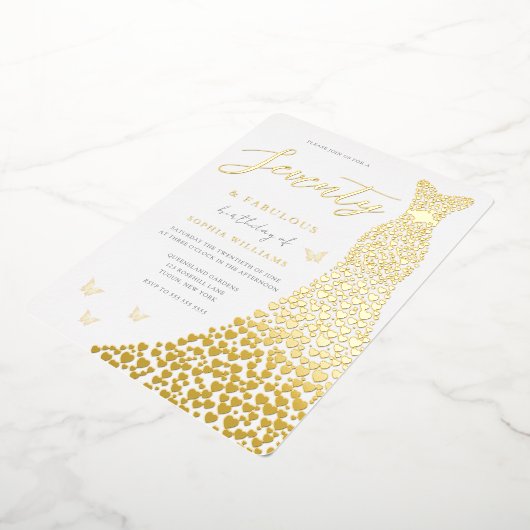 70e verjaardag Gold Heart Dress Real Folie Uitnodiging (Gedraaid)