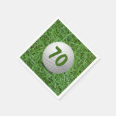 70e verjaardag golfbal op gras servet (Hoek)