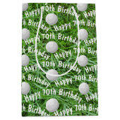 70e verjaardag golfballen op gras medium geschenkz cadeauzakje (Voorkant)