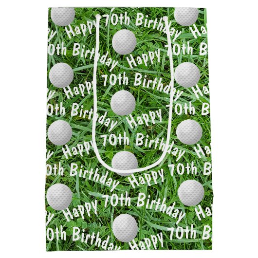 70e verjaardag golfballen op gras medium geschenkz cadeauzakje (Achterkant)