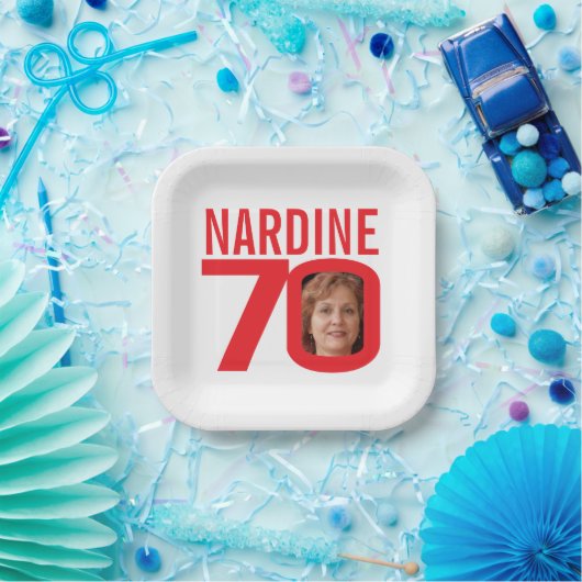 70e verjaardag helderrood wit 70 aangepaste foto papieren bordje (Feest)