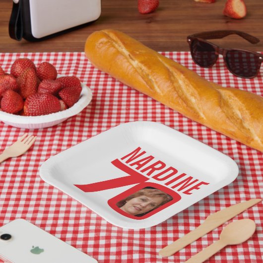 70e verjaardag helderrood wit 70 aangepaste foto papieren bordje (Picknick)