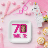 70e verjaardag helderroze wit 70 aangepaste foto papieren bordje (Feest)