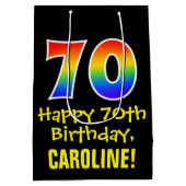 70e verjaardag: Leuk, Vet, Kleurrijk, Regenboog "7 Medium Cadeauzakje (Achterkant)
