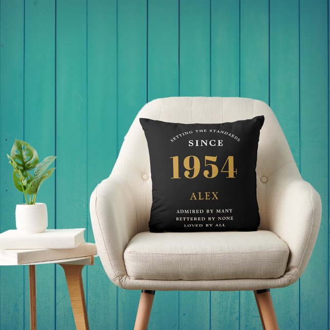 70e Verjaardag Naam 1954 Zwart Goud Elegant Chic Kussen (70th Birthday Special 1954 Born Black Gold Chic Elegant Throw Pillow - Perfect for Home Décor)