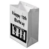70e verjaardag Odometer Medium Cadeauzakje (Voorkant Gekanteld)
