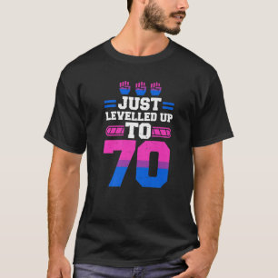 70e verjaardag op het niveau van videogaming draai t-shirt