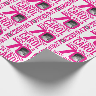 70e verjaardag roze blik 70 douanefoto en naam cadeaupapier