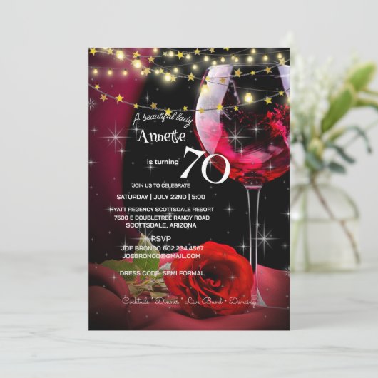 70e verjaardag van de Rode Wijn en het Roos van de (Staand voorkant)