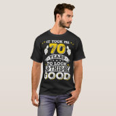 70e verjaardagscadeau kostte me 70 jaar 70 jaar t-shirt (Voorkant volledig)