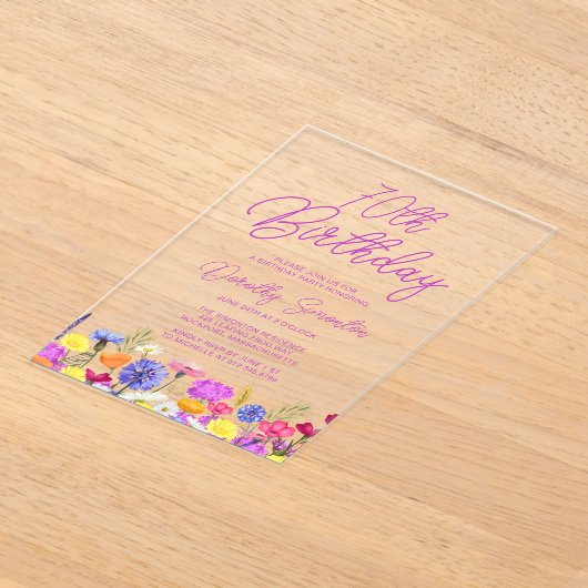 70e verjaardagsfeest Paarse Boho Wildflower Acryl Uitnodigingen (Laagn)