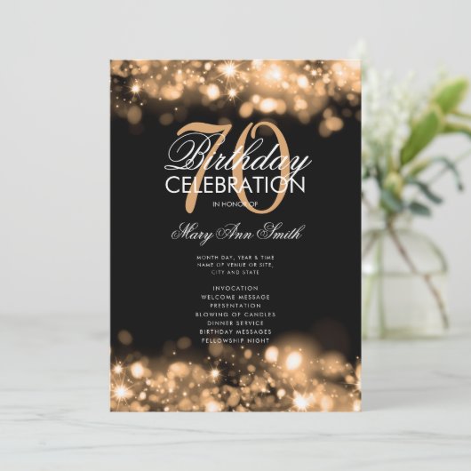 70e Verjaardagsprogramma Glam Lichten Gouden Menu Kaart (Staand voorkant)