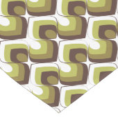 70s Bold Modern Retro Ogee Motif in Greens Lange Tafelloper (Hoek)