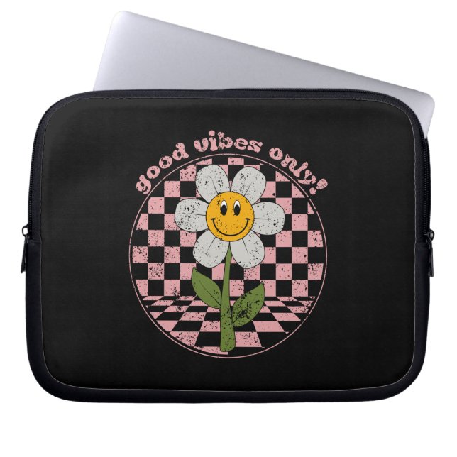 70's Retro Daisy | Alleen goede steekproeven Laptop Sleeve (Voorkant)