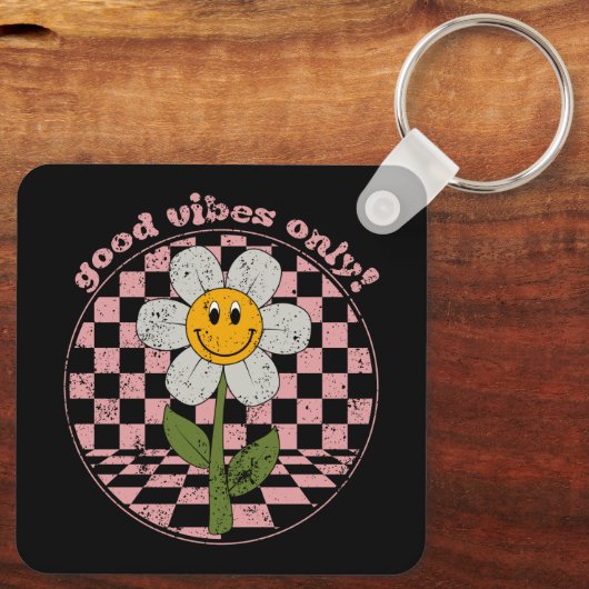 70's Retro Daisy | Alleen goede steekproeven Sleutelhanger (Achterkant)
