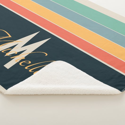 70s Retro Monogrammed Roze en Navy Blue Stripes Sherpa Deken (3/4)